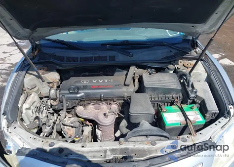 2007 Toyota Camry Le z USA, uszkodzony, nr VIN JTNBE46K373068694